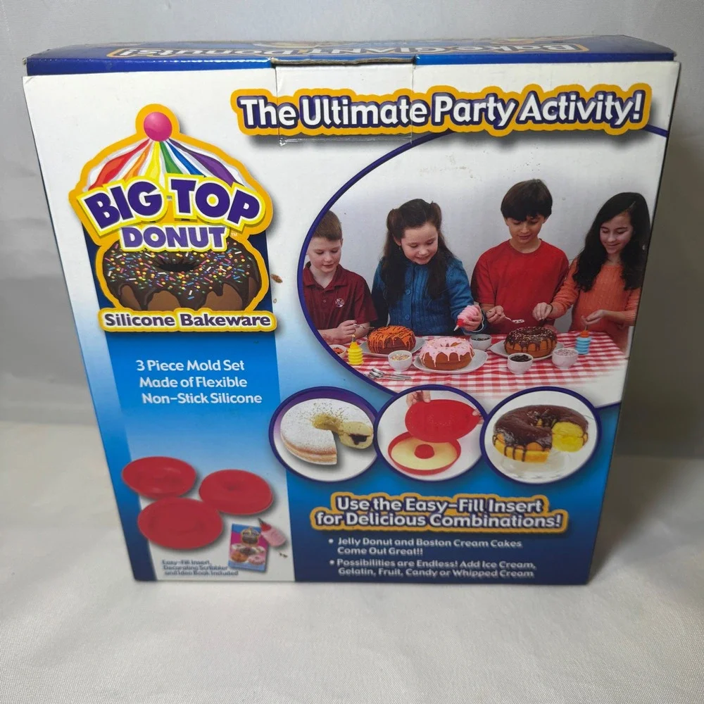 Big Top Donut Giant Silicone Bakeware 3‎ Piece Mold Set Red As Seen On TV